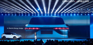 Omoda 7 resmi diperkenalkan di Beijing Auto Show 2024