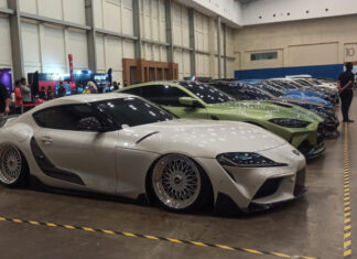 Ratusan Mobil dan Puluhan Motor Ramaikan Pameran Modifikasi di ICE BSD Pameran modifikasi Elite Showcase dipadati ratusan kendaraan mobil dan puluhan motor