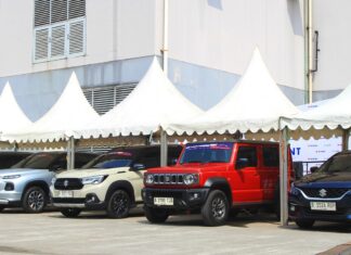 Suzuki Jimny 5-Door Jadi Bintang di GIIAS 2024 test drive suzuki giias 2024