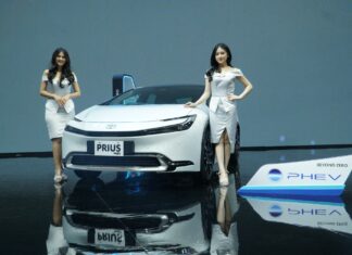 Toyota Hadirkan Prius Hybrid dan Beragam Kendaraan Elektrifikasi di GIIAS 2024 toyota prius hybrid giias 2024