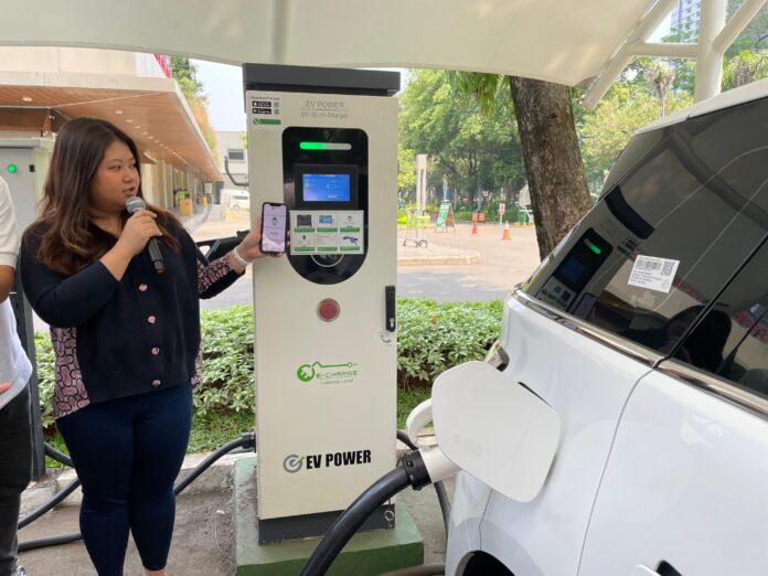 fasilitas dc fast charging wuling