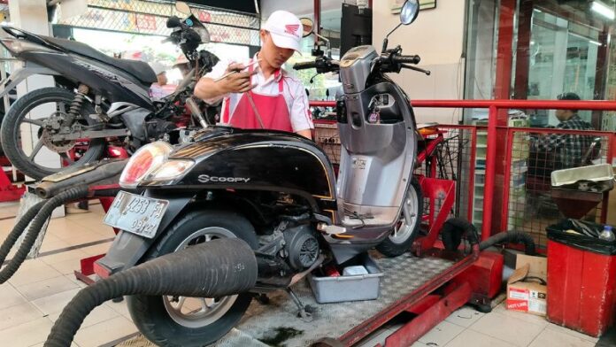 Promo service motor Honda dari Wahana memberikan diskon spesial