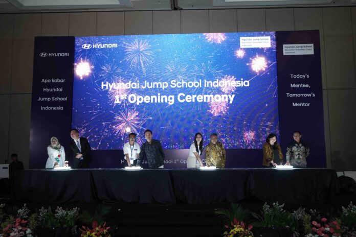 hyundai jump school