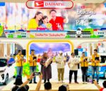 Daihatsu rayakan momen bahagia lewat apresiasi pembeli LCGC ke 700 ribu dan Gran Max ke 800 ribu di Indonesia pada pembukaan booth di ajang GJAW, Tangerang 22 November 2024