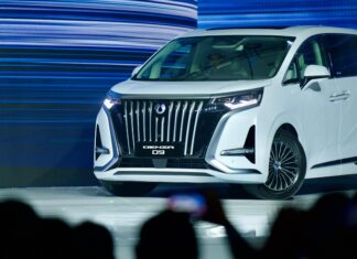 Denza Resmi Berganti Nama Jadi Danza di Indonesia, Ini Alasannya Denza D9 mpv listrik premium