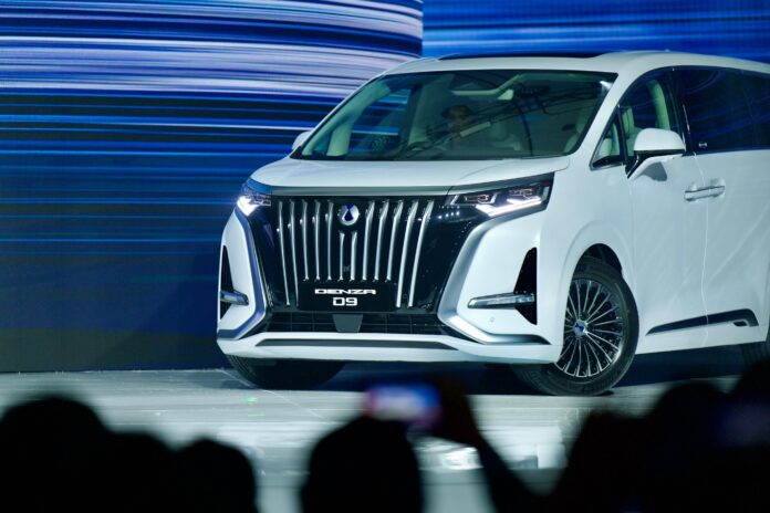 DENZA Grand Launch 9 Denza D9 mpv listrik premium