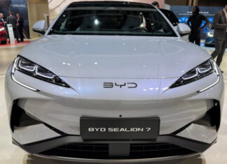 Mobil Listrik BYD Sealion 7 Sudah Terdaftar di Indonesia Mobil listrik BYD Sealion 7 segera mengaspal di Indonesia