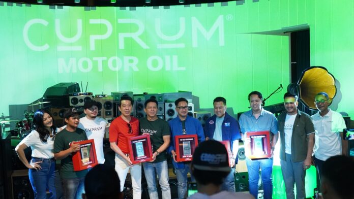 oli motor cuprum