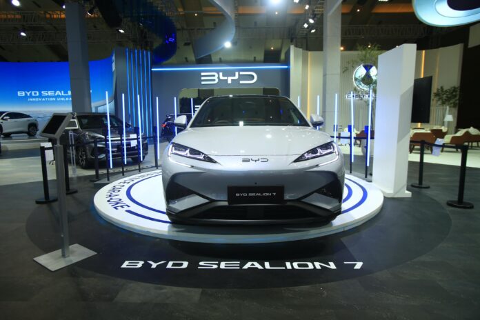 BYD Sealion 7 suv listrik iims 2025