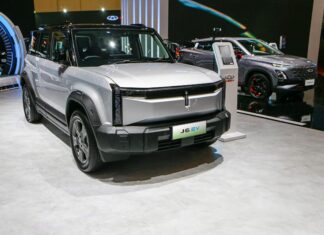 Kantongi Pesanan Ribuan Unit, Chery J6 EV Sudah Terkirim Lebih dari 300 Unit chery j6 penjualan