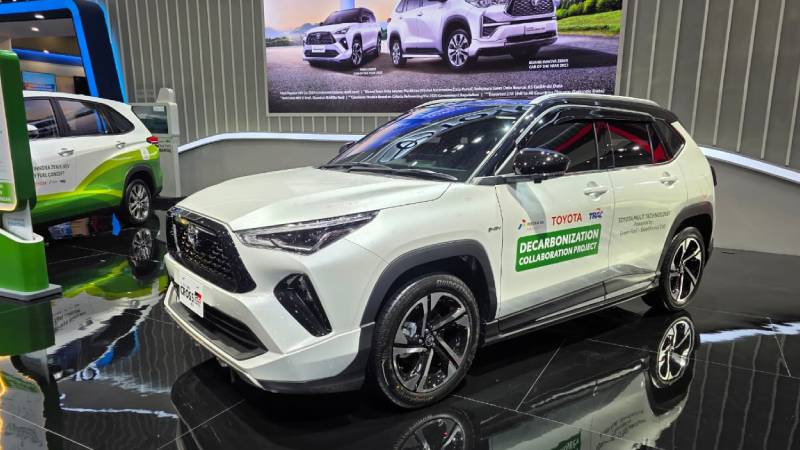 Flexy fuel Vehicle Toyota unjuk gigi di IIMS 2025