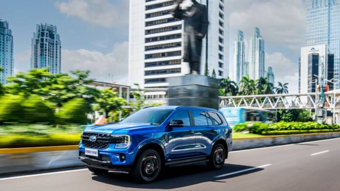 rockomotif-ford-everest-sport Ford Everest Sport
