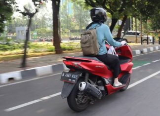 Tips Berkendara dengan Motor untuk Mengantisipasi Blind Spot Tips berkendara untuk meminimalisir kecelakaan