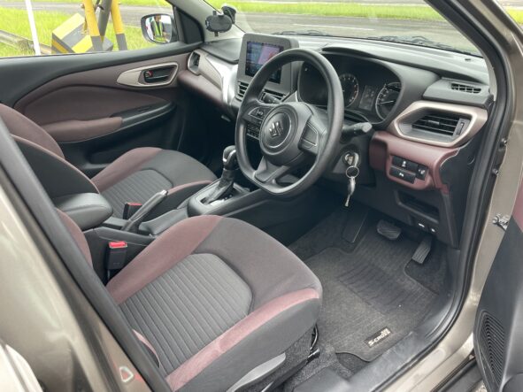 interior suzuki fronx