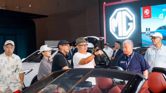 Pemesanan mobil MG di PEVS 2025