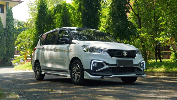 suzuki ertiga hybrid