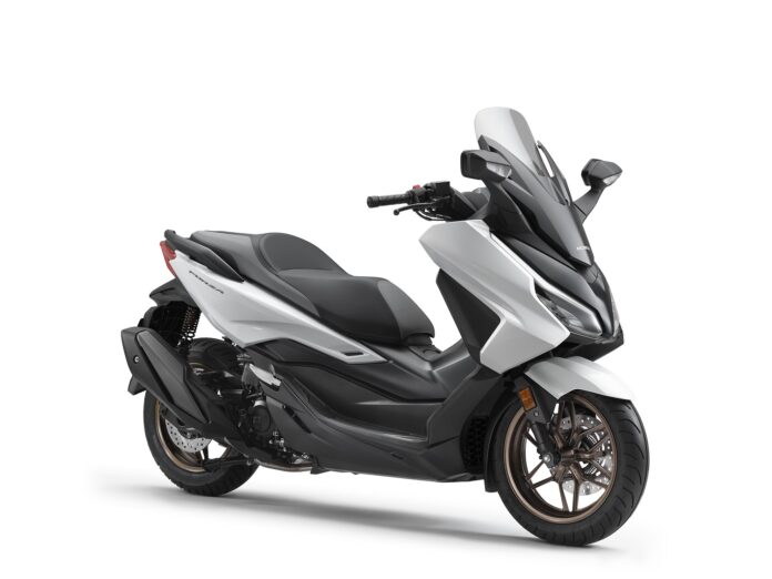 skutik premium honda forza