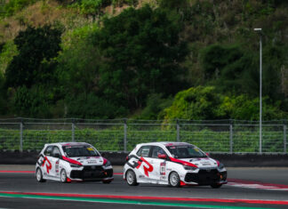 Duo Pembalap TGRI Dominasi Podium di Kejurnas ITCR 1200 Mandalika TGRI Dominasi Podium Kejurnas ITCR 1200 Mandalika