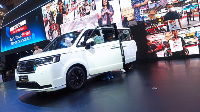 Honda STEP WGN e:HEV jadi amunisi baru di segmen upper MPV