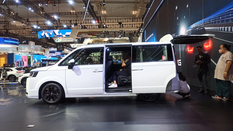 Honda STEP WGN e:HEV