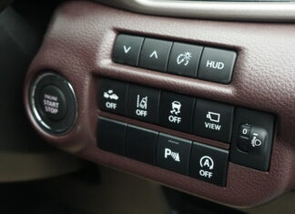 Suzuki Siapkan ADAS untuk Semua Model, Termasuk Mobil Murah interior suzuki fronx Adaś