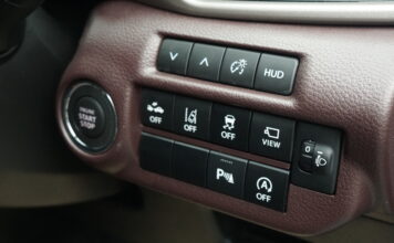 Suzuki Siapkan ADAS untuk Semua Model, Termasuk Mobil Murah interior suzuki fronx Adaś