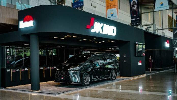 JKIND distributor kaca film jadi sponsor GIIAS 2025