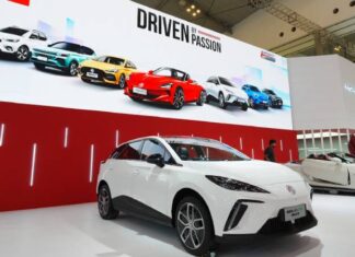 Dirilis Terbatas, MG4 EV Max dan Cyberster Pikat Pengunjung GIIAS 2025 MG4 EV Max tampil lebih segar di GIIAS 2025