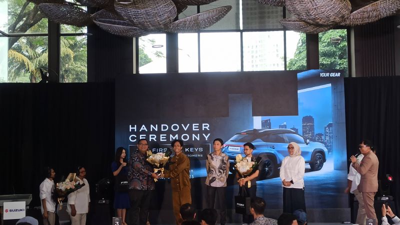 SIS kirim 55 unit Suzuki Fronx ke konsumen