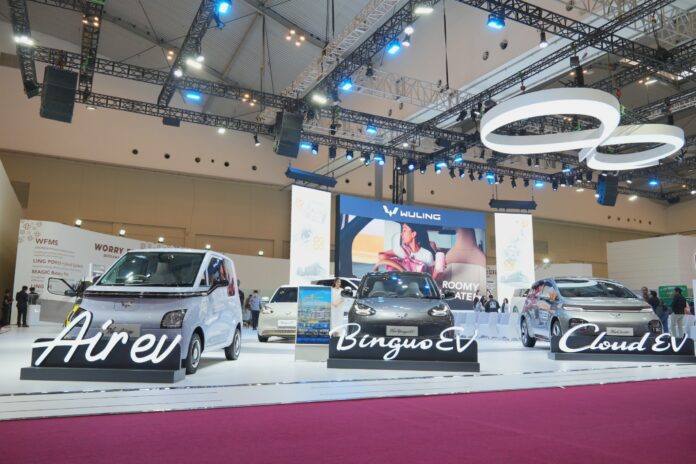 Konsumen Wuling Air ev dan Cloud ev