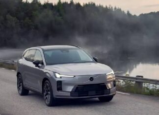 Panaskan Segmen Crossover, Volvo XC70 Punya Keunggulan Ini Volvo XC70 PHEV