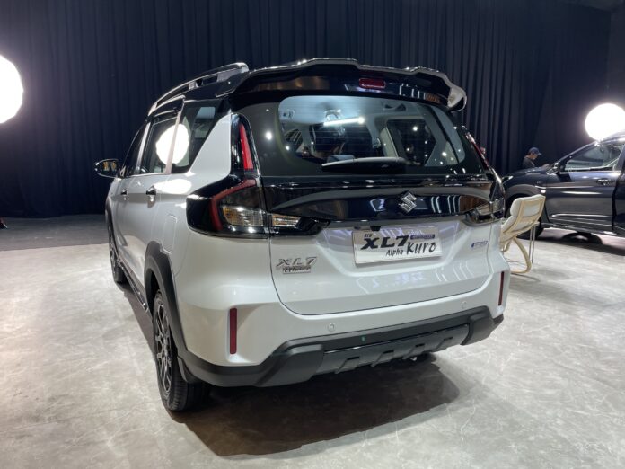 Suzuki XL7 Alpha Kuro