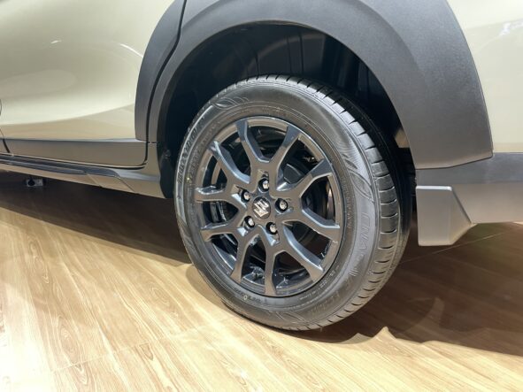 Suzuki XL7 Alpha Kuro