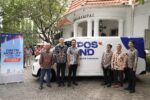 Kolaborasi ini ditandai oleh seremoni simbolis penyerahan Wuling Mitra EV Blind Van yang dilakukan pada hari ini bertempat di Restoran Bunga Rampai, Jakarta Pusat