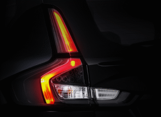 Suzuki Perkenalkan Varian Tertinggi XL7 Alpha Kuro, Harga Rp 300 Jutaan suzuki xl7 hybrid alpha kuro