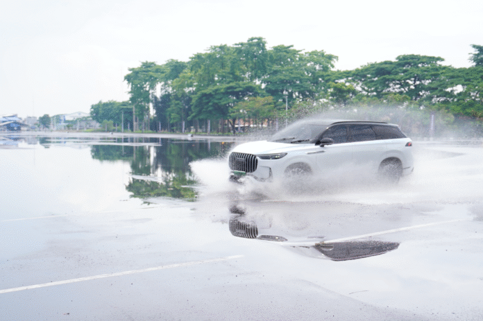 test drive jaecoo j8 shs ardis