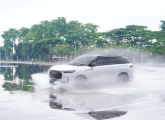 Menjajal Kemampuan SUV Hybrid Jaecoo J8 SHS ARDIS, Tenaganya Gahar test drive jaecoo j8 shs ardis