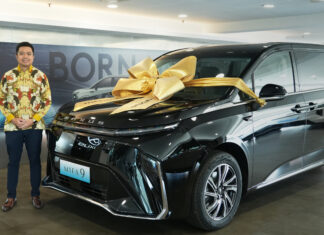 MAXUS Serahkan MIFA 7 dan MIFA 9 Produksi Lokal Pertama maxus mifa 9