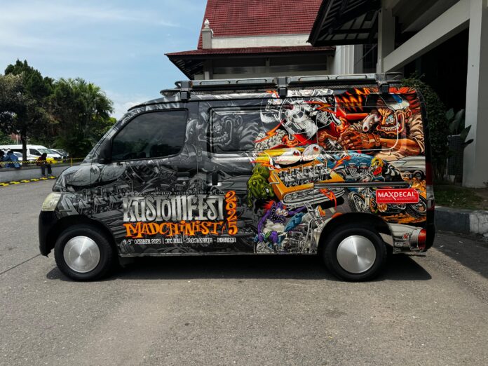 stiker maxdecal kustomfest 2025