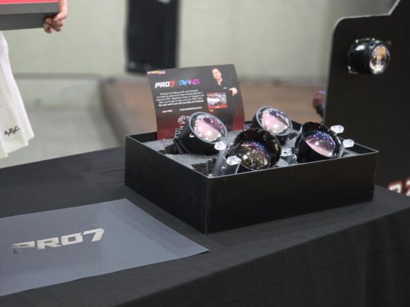 lampu mobil PRO7 RANS