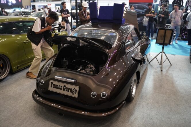 porsche 356 yumos garage imx 2025