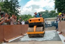 Niterra Mobility Musnahkan Belasan Ribu Busi Palsu NGK Niterra Mobility Indonesia musnahkan busi palsu NGK