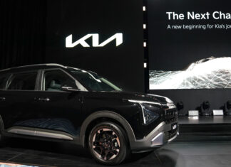 Kia Tampilkan Wajah Baru Carens Untuk Indonesia Kia Carens