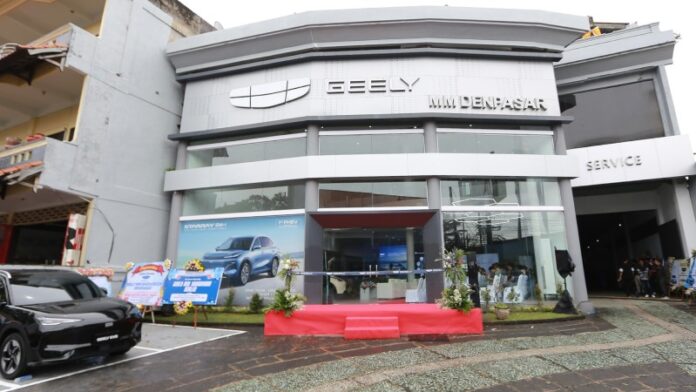 Dealer Geely hadir di 3 kota ini