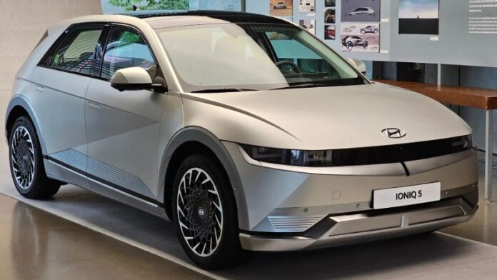 rockomotif-hyundai-ioniq-5 Penjualan mobil listrik Hyundai turun drastis