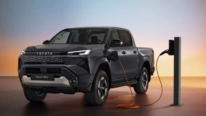 rockomotif-toyota-hilux-bev-01 Toyota Hilux BEV