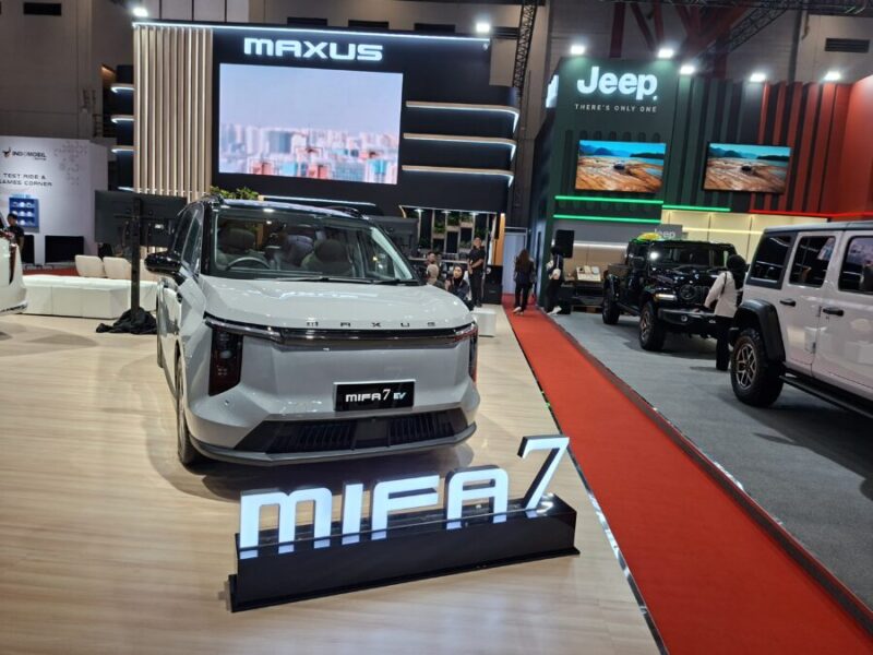 Maxus Signage Maxus 2 - Rockomotif