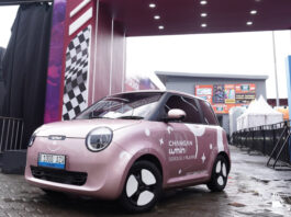 Pengunjung IIMS Kepincut Mobil Listrik Lumin, Begini Komentarnya Mobil listrik Lumin