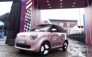 Pengunjung IIMS Kepincut Mobil Listrik Lumin, Begini Komentarnya Mobil listrik Lumin