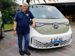 Tomi Hadi Didapuk Jadi Ketua Volkswagen ID.Buzz Club Indonesia Tomi Hadi didapuk sebagai Ketua Volkswagen ID.Buzz Club Indonesia